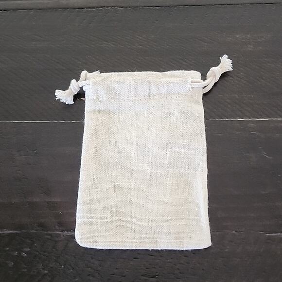 BOKA Rasana Stainless Steel Tongue Scraper & Linen Travel Pouch - Picture 3 of 6